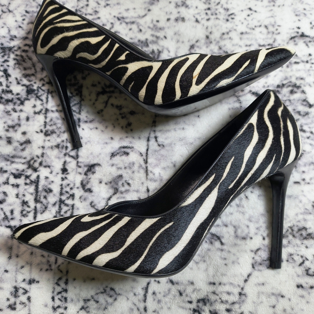 $695 NIB Michael Kors Collection Muse Runway Pumps Women's Size IT 39 US 9 - Picture 1 of 10